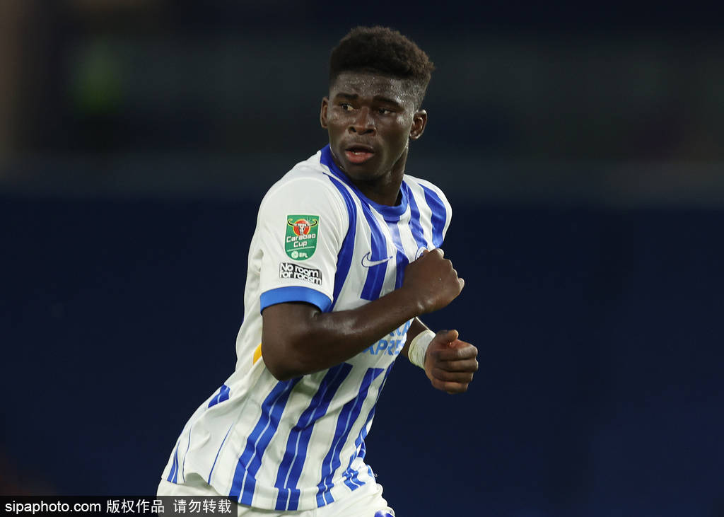 皇冠信用網在哪里开通_曼联为何放弃追逐巴莱巴皇冠信用網在哪里开通？背后的战略考量